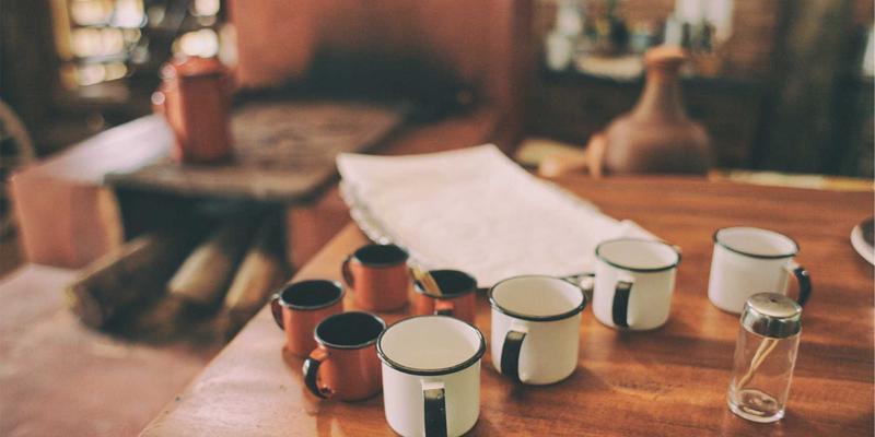 河北石棉相关疾病流行病学调查：地域分布与时间趋势分析及其对健康生活的启示